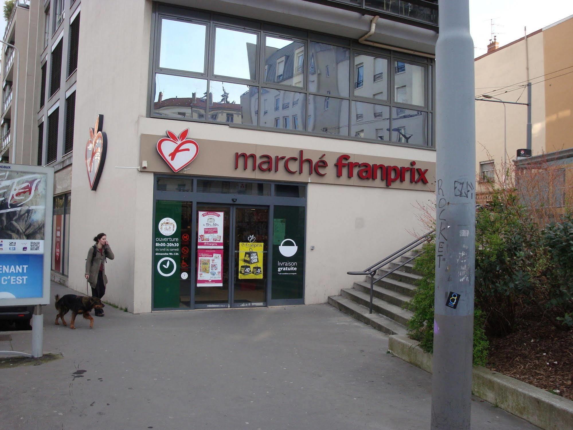 Aparthotel Le Patio Des Traboules Lyon Exterior foto